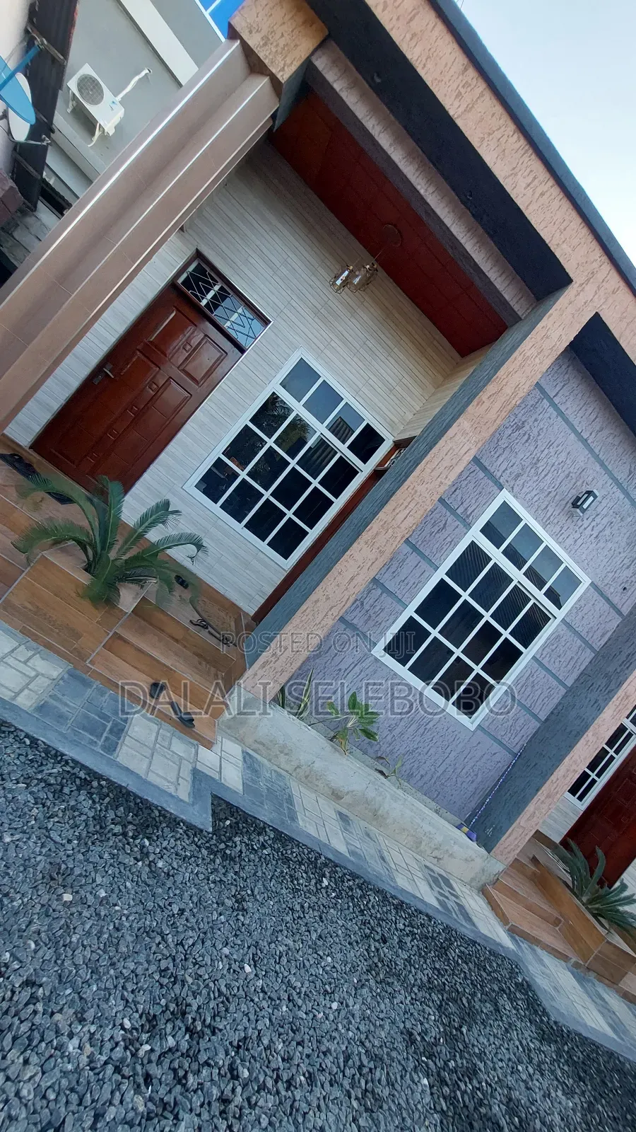 1bdrm Bedsitter in Mwenge Lufungira, Kinondoni for rent