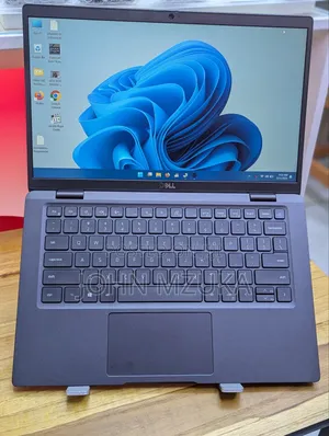 Laptop Dell Latitude 7320 16GB Intel Core I5 SSD 256GB