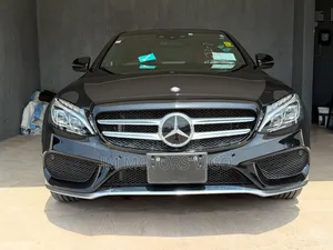 Mercedes-Benz C200 2015 Black