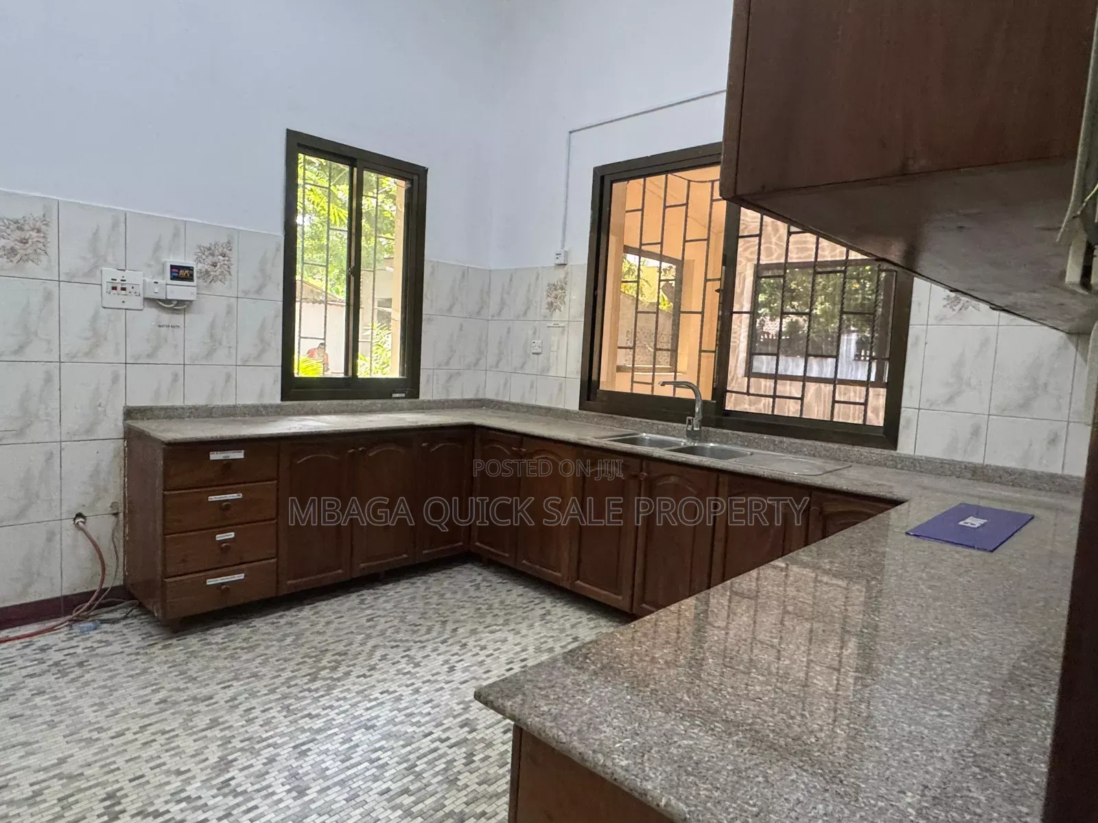 Furnished 3bdrm Apartment in Morocco Square, Kinondoni for rent