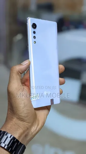 LG Velvet 128 GB White