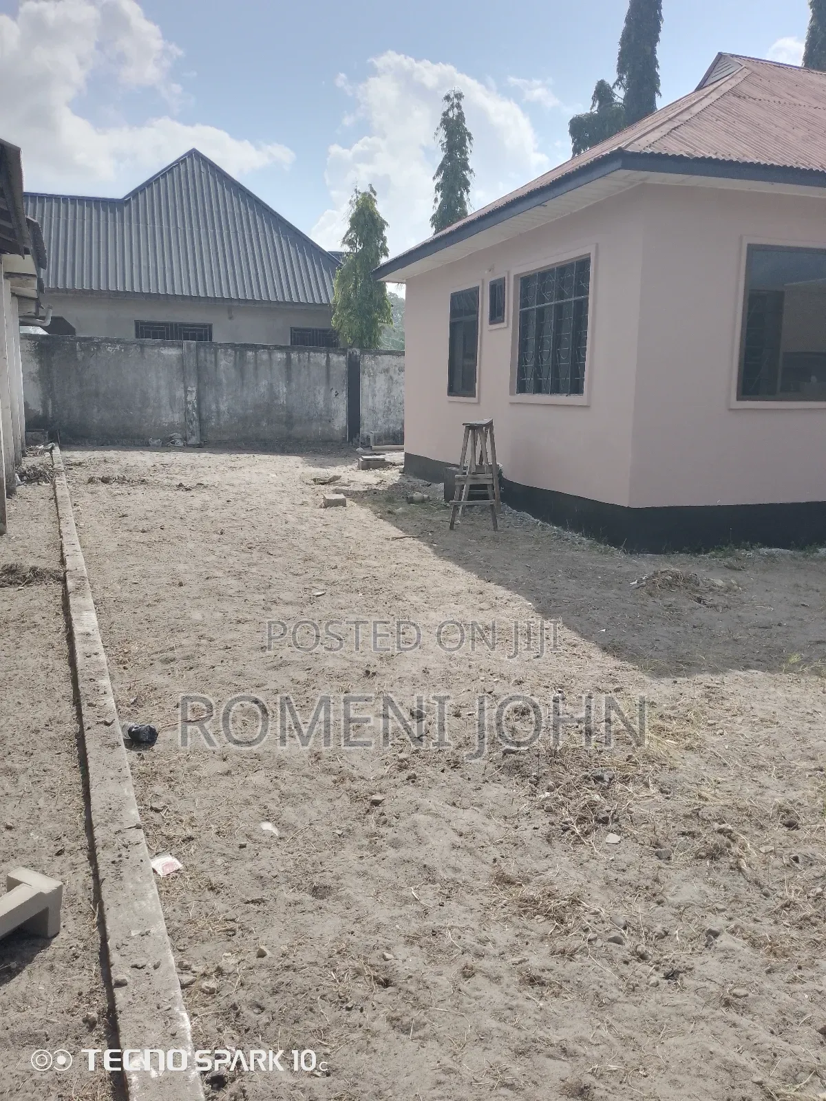 3bdrm Apartment in Tanzania Daresalaam, Ilala for rent