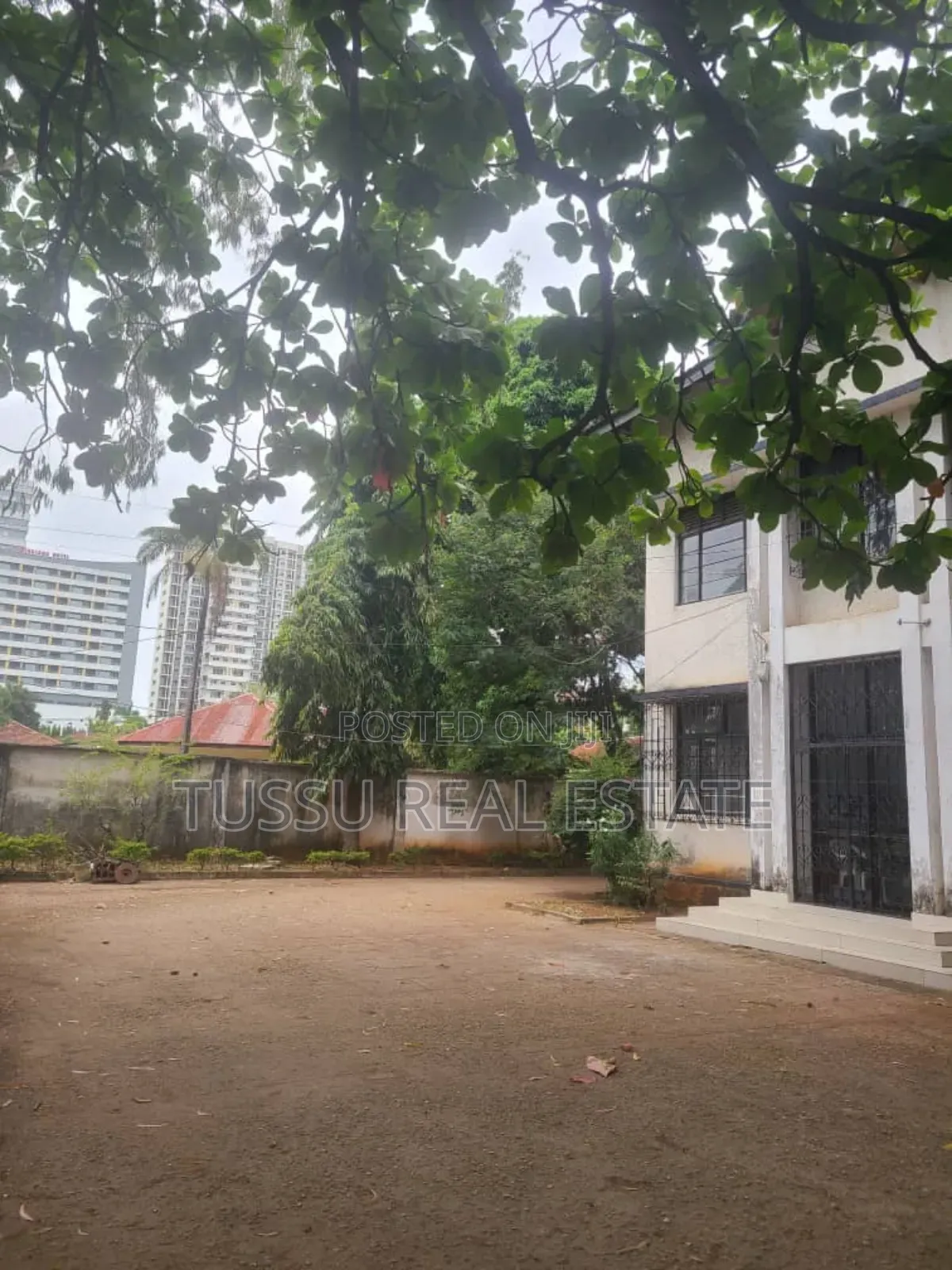 7bdrm House in Regent Estate, Kinondoni for sale