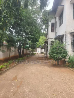 7bdrm House in Regent Estate, Kinondoni for sale