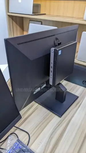 New Desktop Computer HP EliteDesk 800 G3 8GB Intel Core I3 HDD 500GB