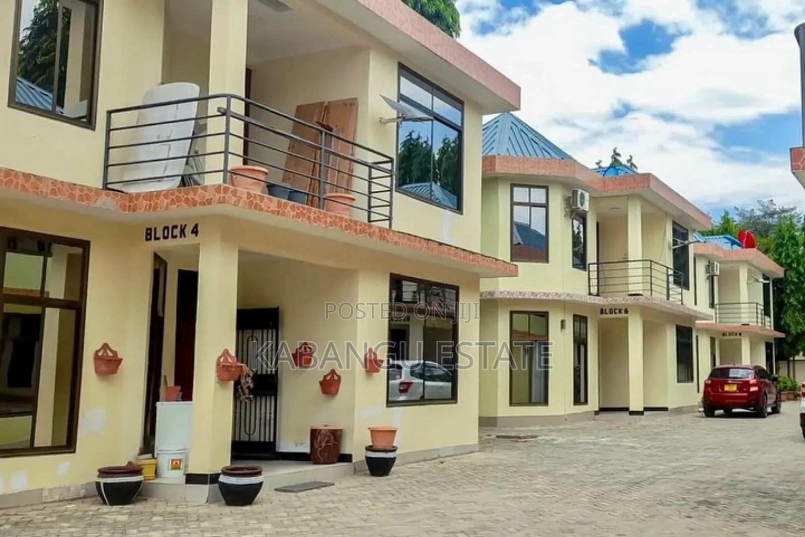 Furnished 4bdrm Villa in Bahari Beach, Kunduchi for sale