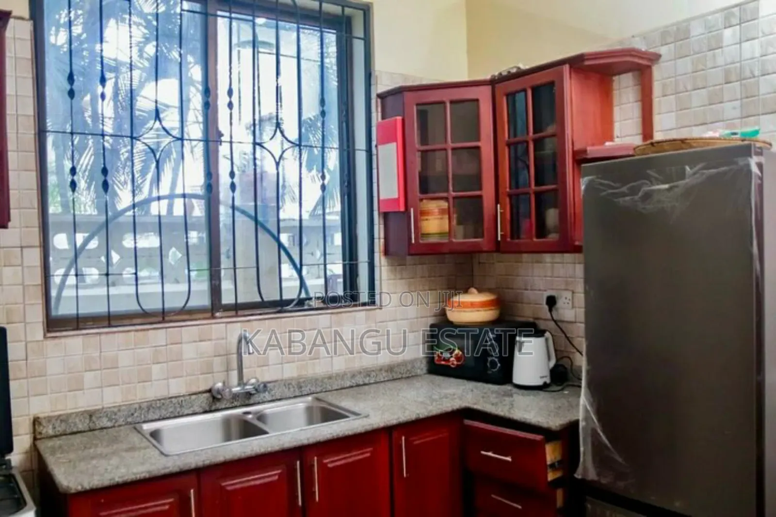 Furnished 4bdrm Villa in Bahari Beach, Kunduchi for sale