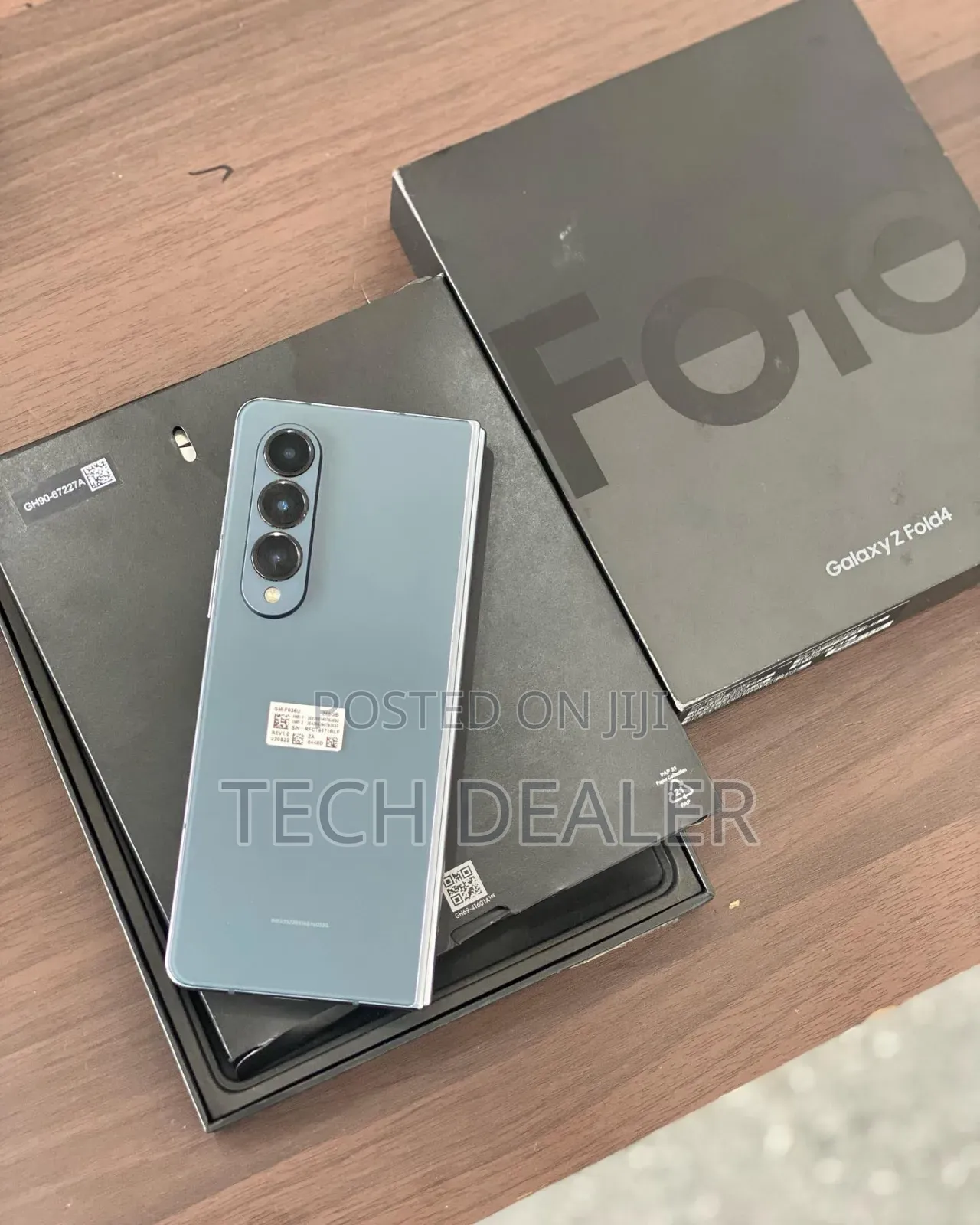 New Samsung Galaxy Z Fold4 256 GB