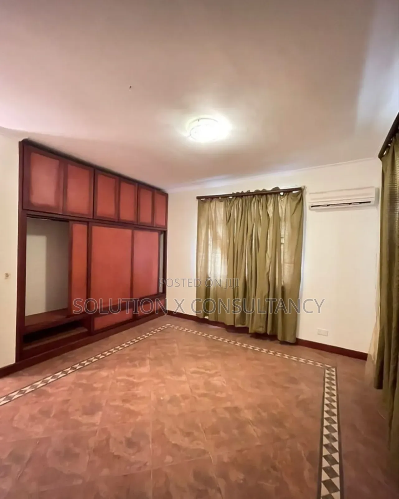 5bdrm Mansion in Kinondoni for sale