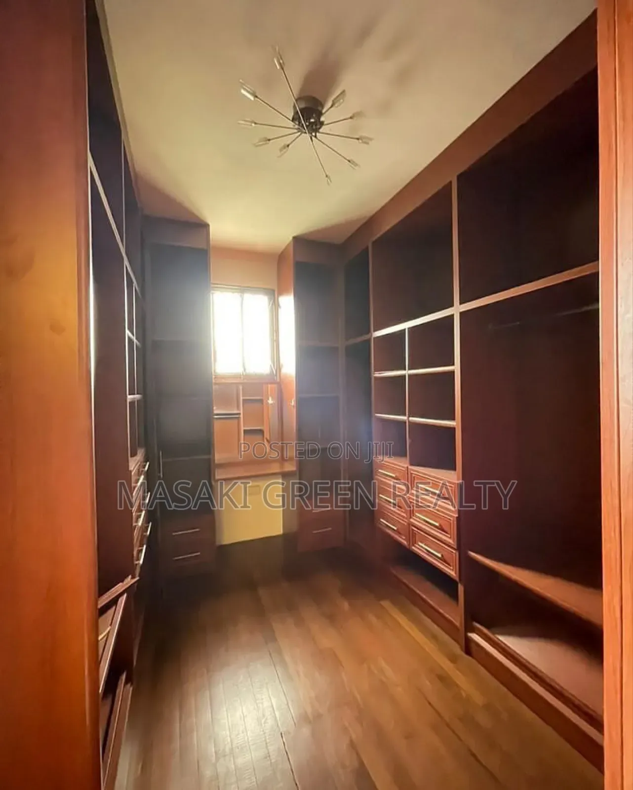 5bdrm House in Salasala Estate, Kinondoni for sale