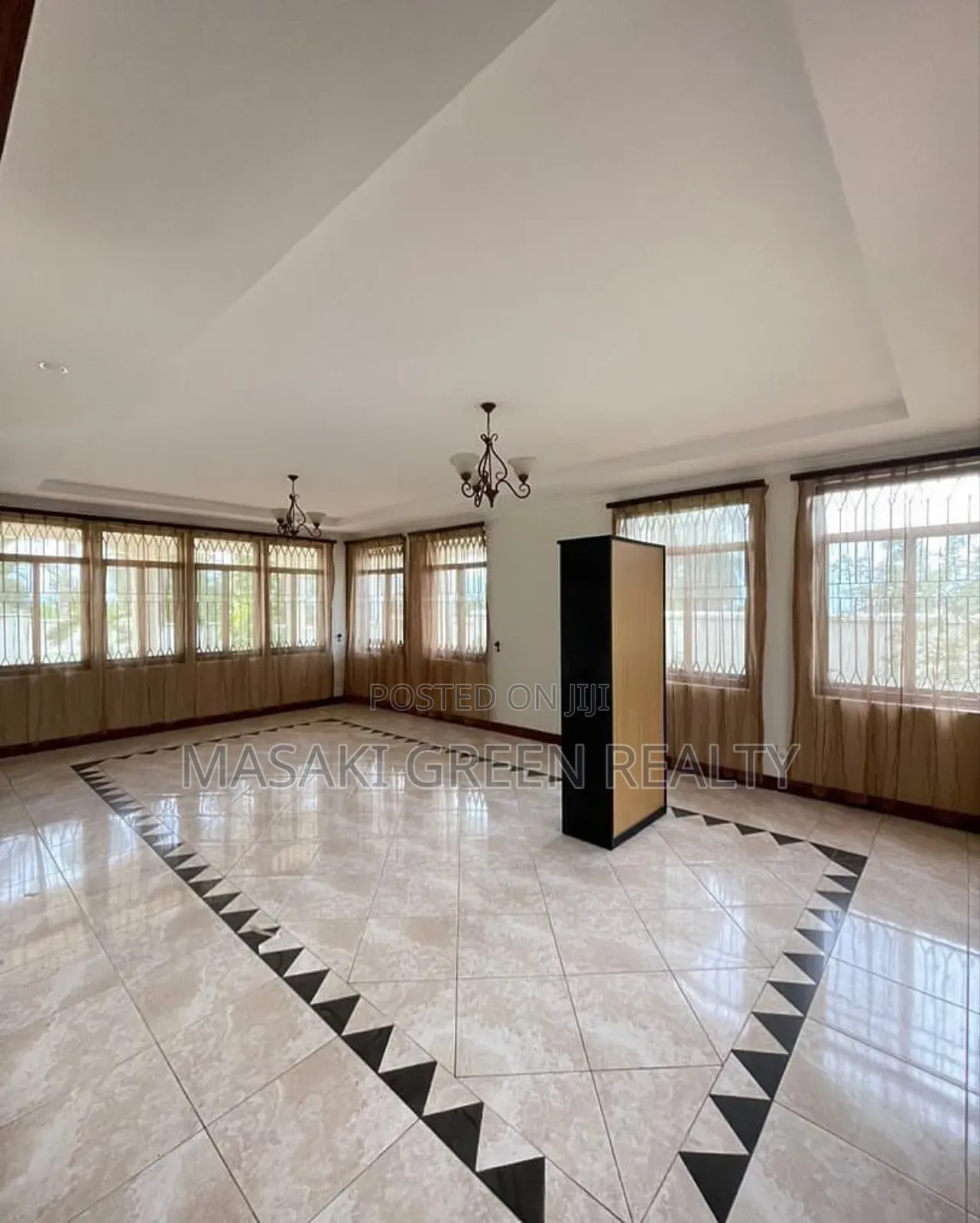 5bdrm House in Salasala Estate, Kinondoni for sale