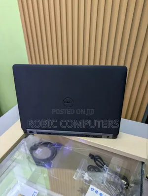 Laptop Dell Latitude 12 E7270 16GB Intel Core I5 SSD 256GB