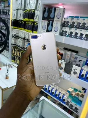 Apple iPhone 7 Plus 32 GB