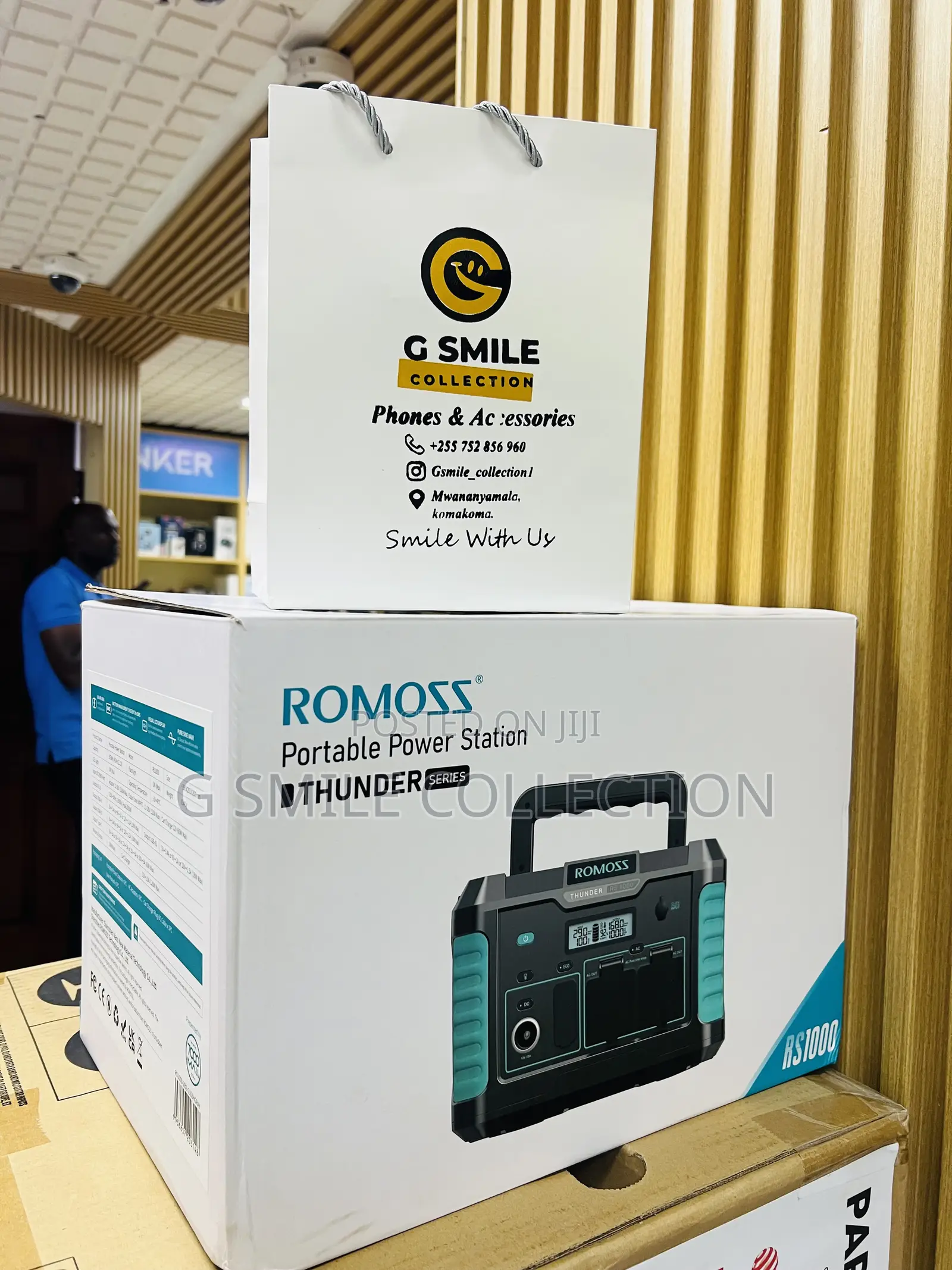 Romoss RS1000 Thunder Series Portable Power Station,