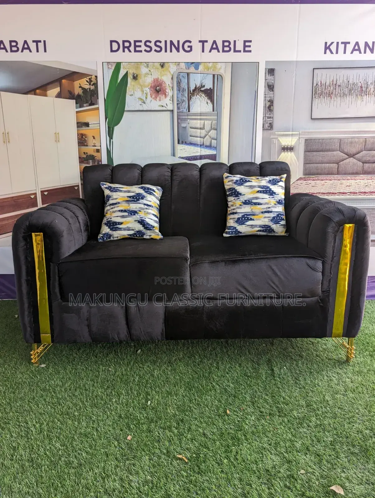 Sofa La Watu Wawili
