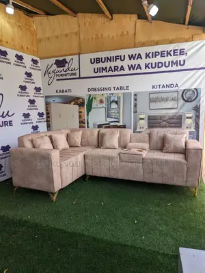 Sofa Set Ya Wa Watu Wanne