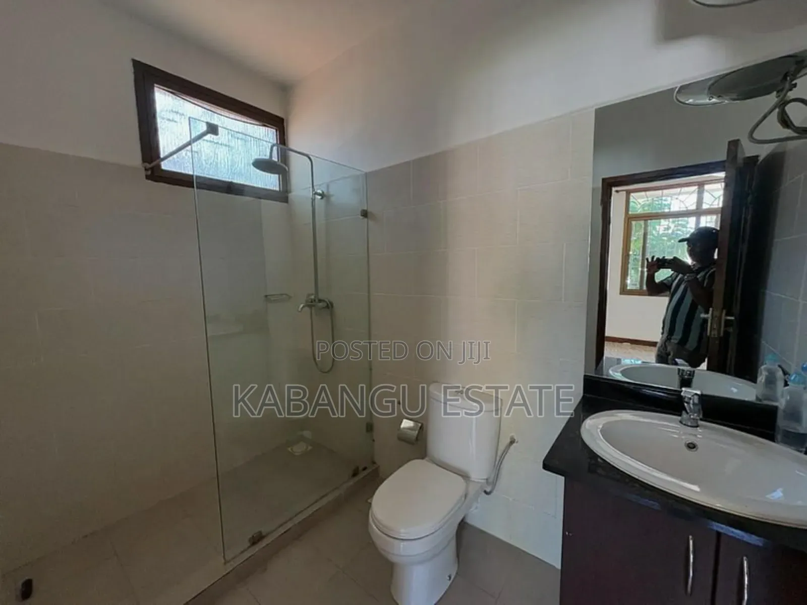 4bdrm Villa in Masaki for rent
