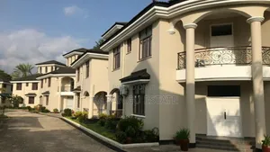 Furnished 4bdrm Villa in Ada Estates for rent