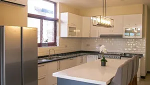Furnished 4bdrm Villa in Ada Estates for rent