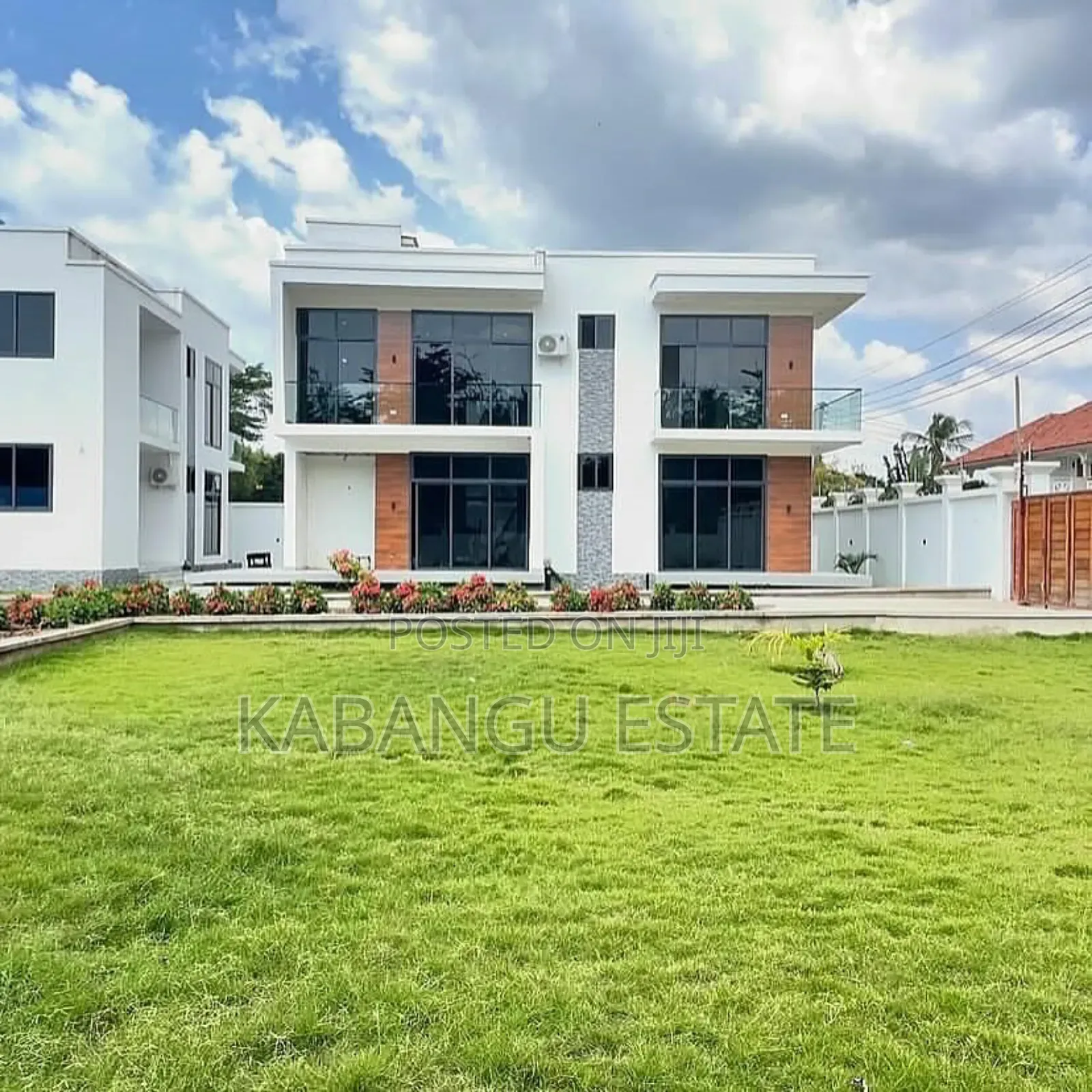 3bdrm Apartment in Mbezibeach for rent