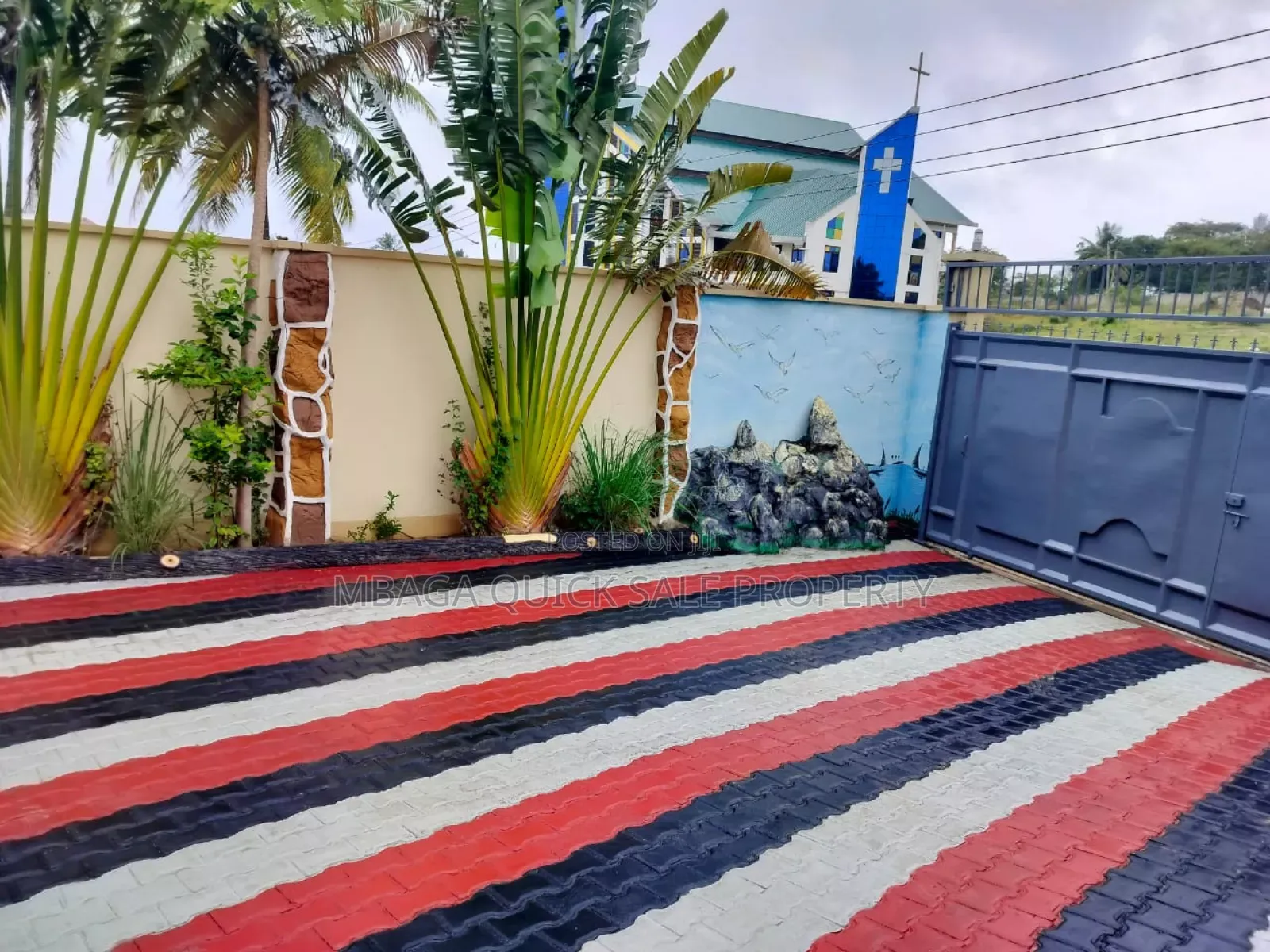 5bdrm House in Salasala Mwanzoni, Mbezi Beach for sale