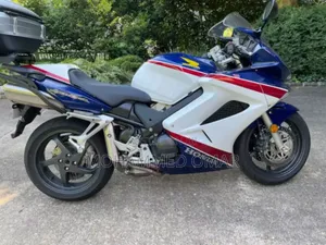 Honda VF 2007 Blue