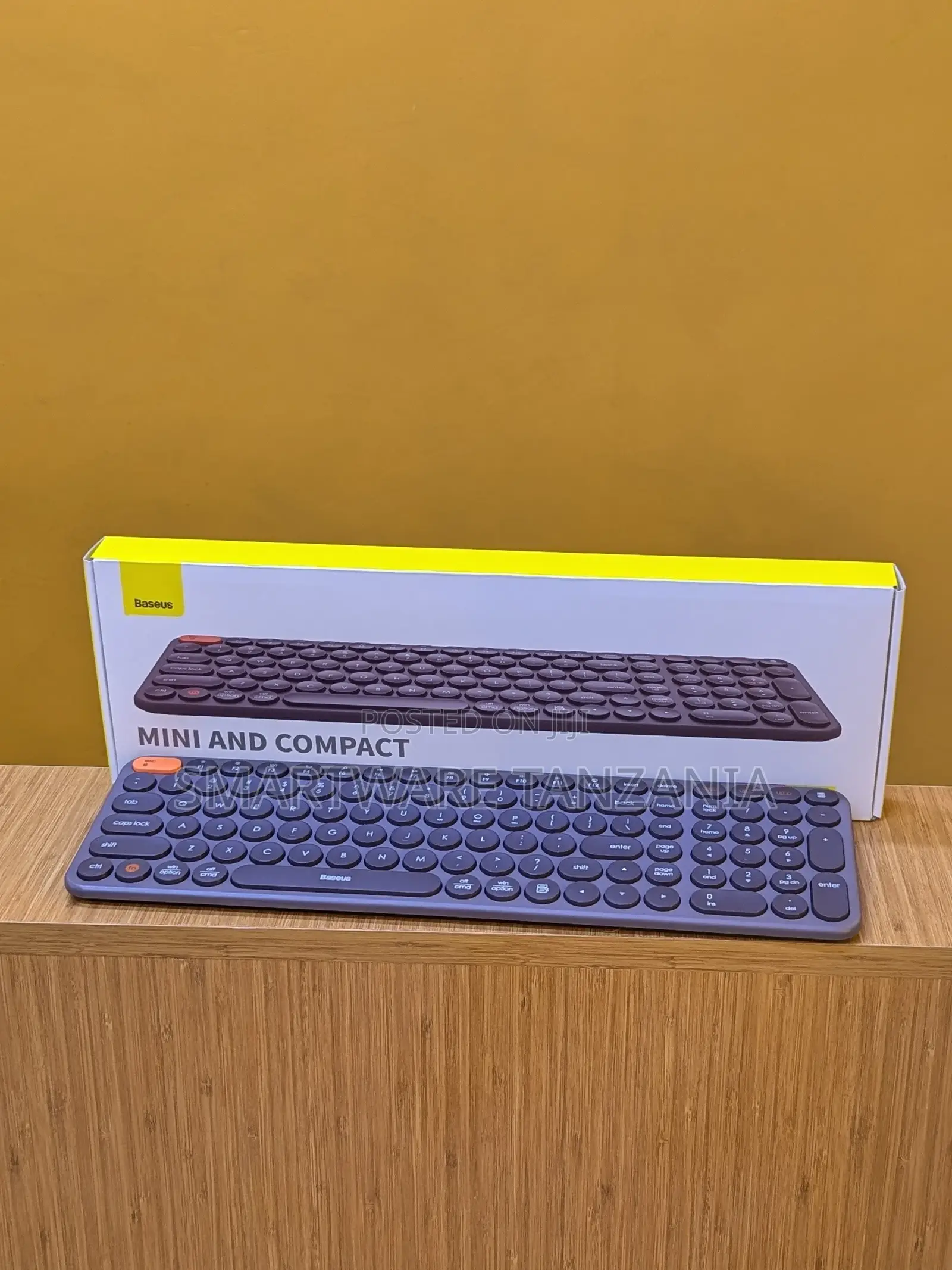 Slim, Compact Wireless Keyboard With Numeric Pad For Laptop