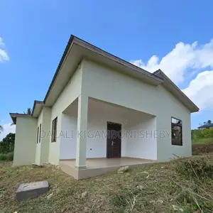 3bdrm House in Kigamboni Mwembe for sale