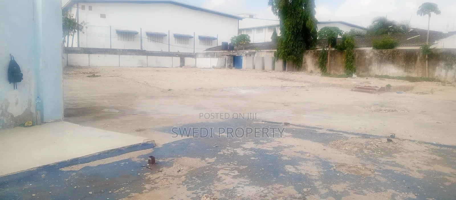 Yadi for Sale in Chango'mbe Industry Area