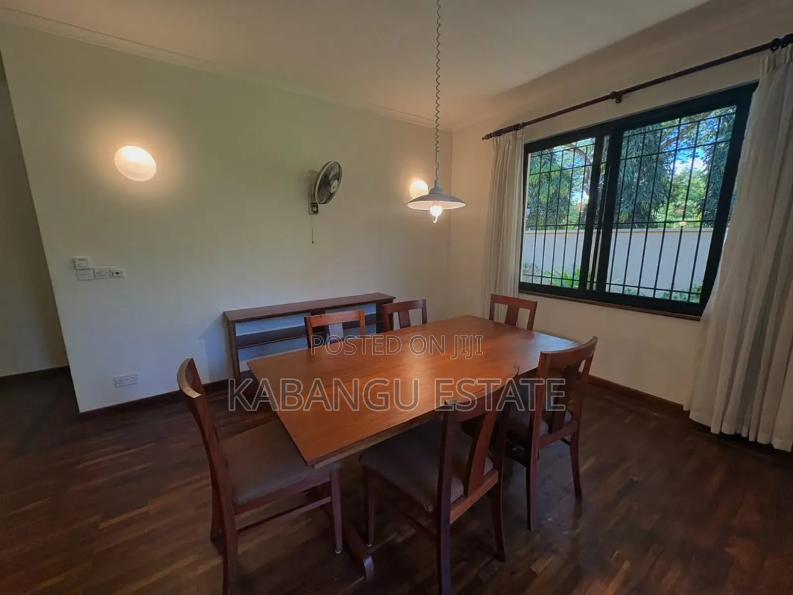 Furnished 4bdrm Villa in Oysterbay for rent