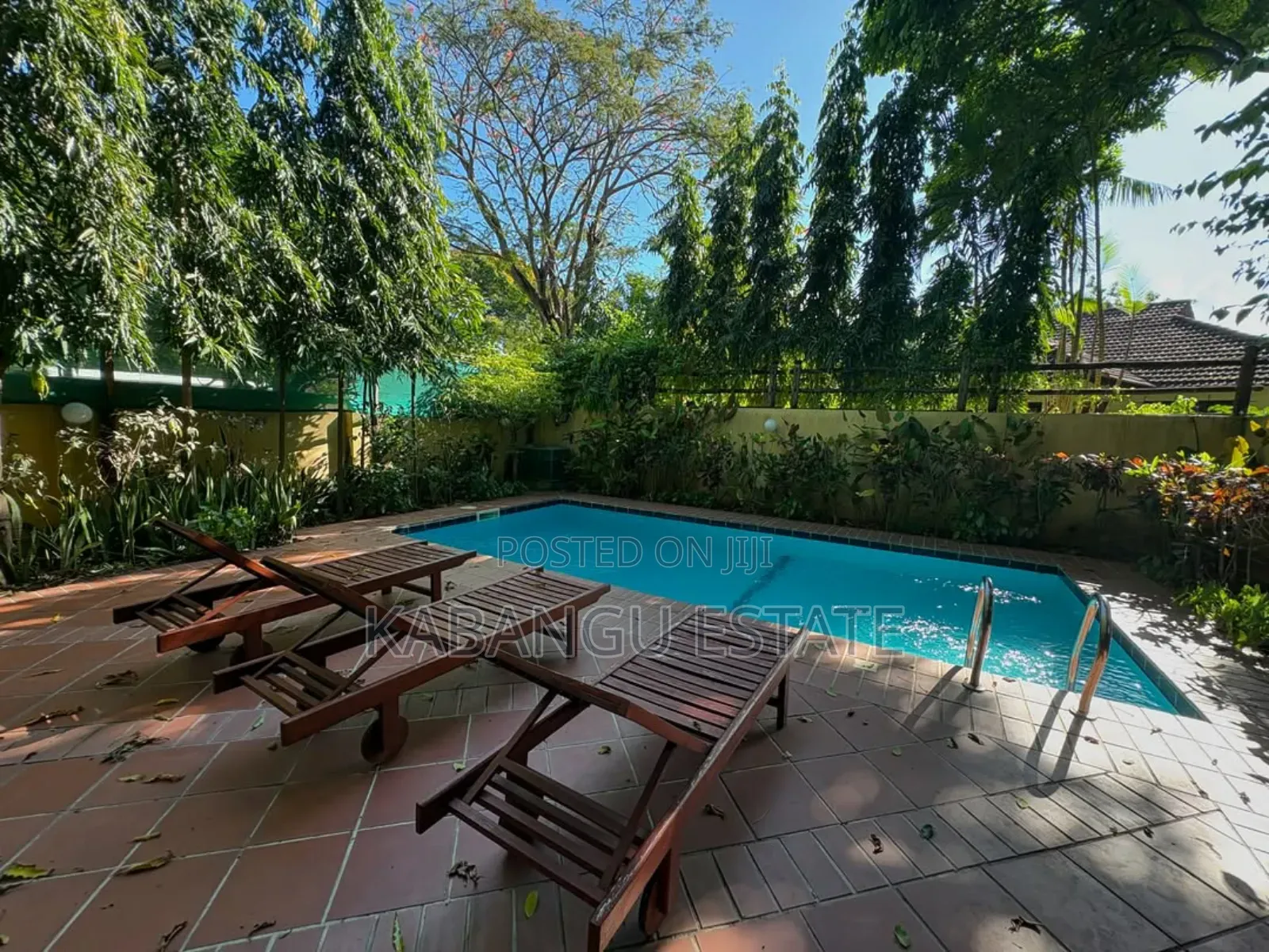 Furnished 4bdrm Villa in Oysterbay for rent