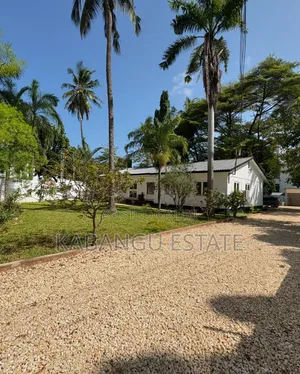 3bdrm House in Msasani for rent