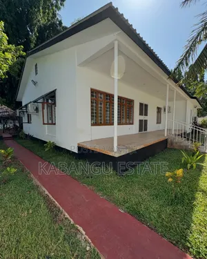 3bdrm House in Msasani for rent