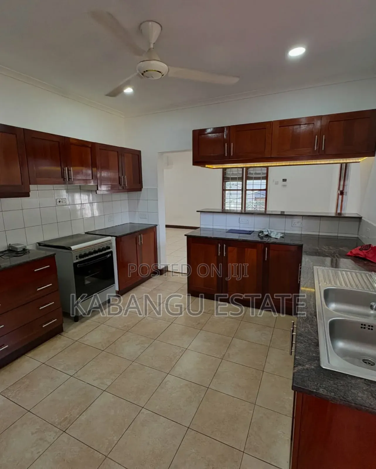 3bdrm House in Msasani for rent