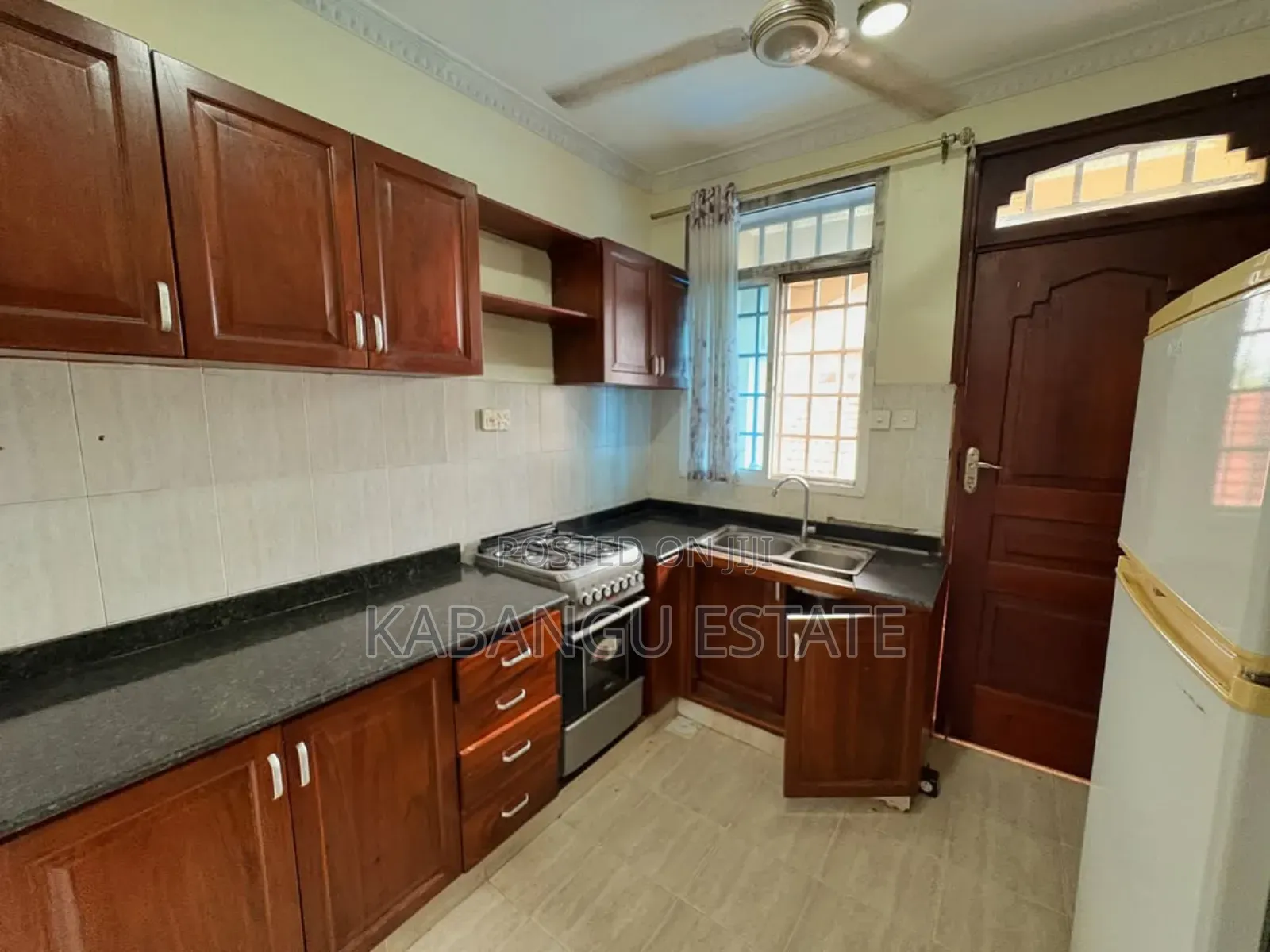 3bdrm Apartment in Mikocheni for rent