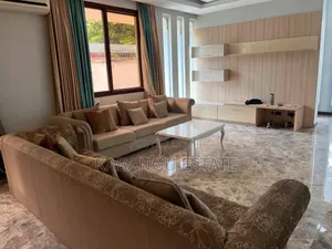 Furnished 4bdrm Villa in Oyster Bay for rent