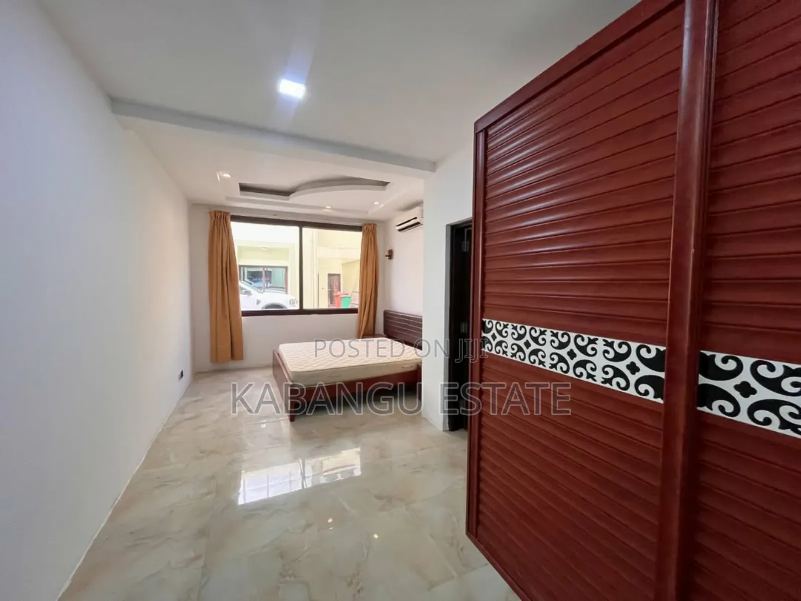 Furnished 4bdrm Villa in Oyster Bay for rent