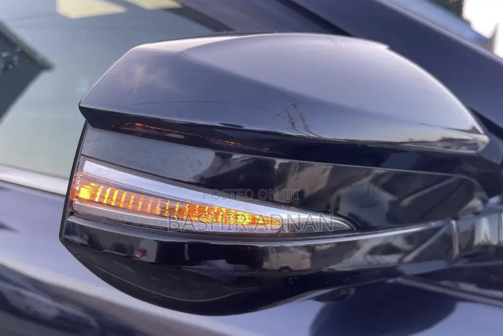Toyota Harrier 2.0 2015 Black