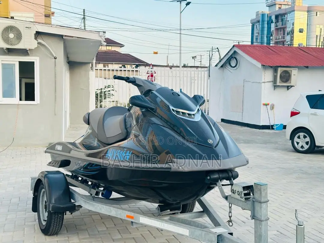 Yamaha Wave Runner Mpya.