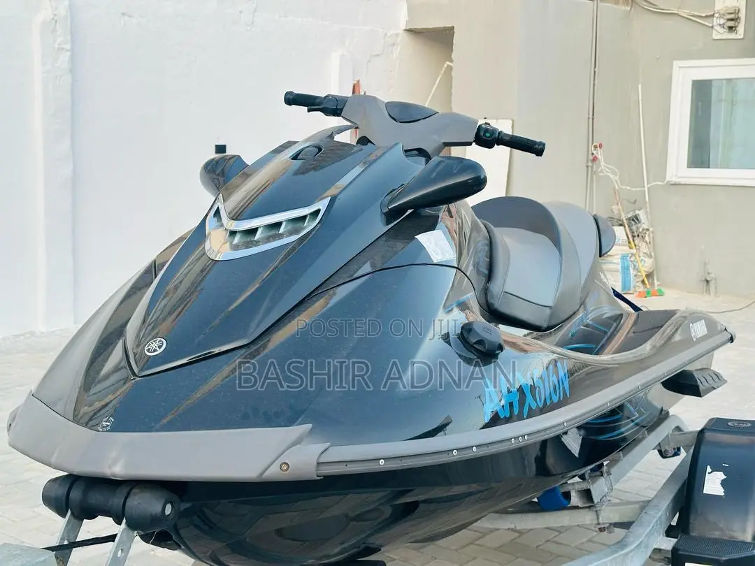 Yamaha Wave Runner Mpya.