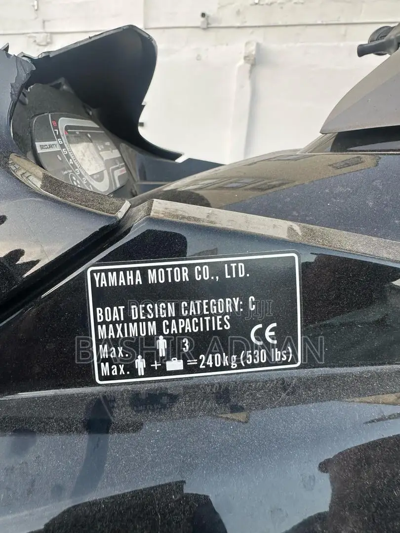 Yamaha Wave Runner Mpya.