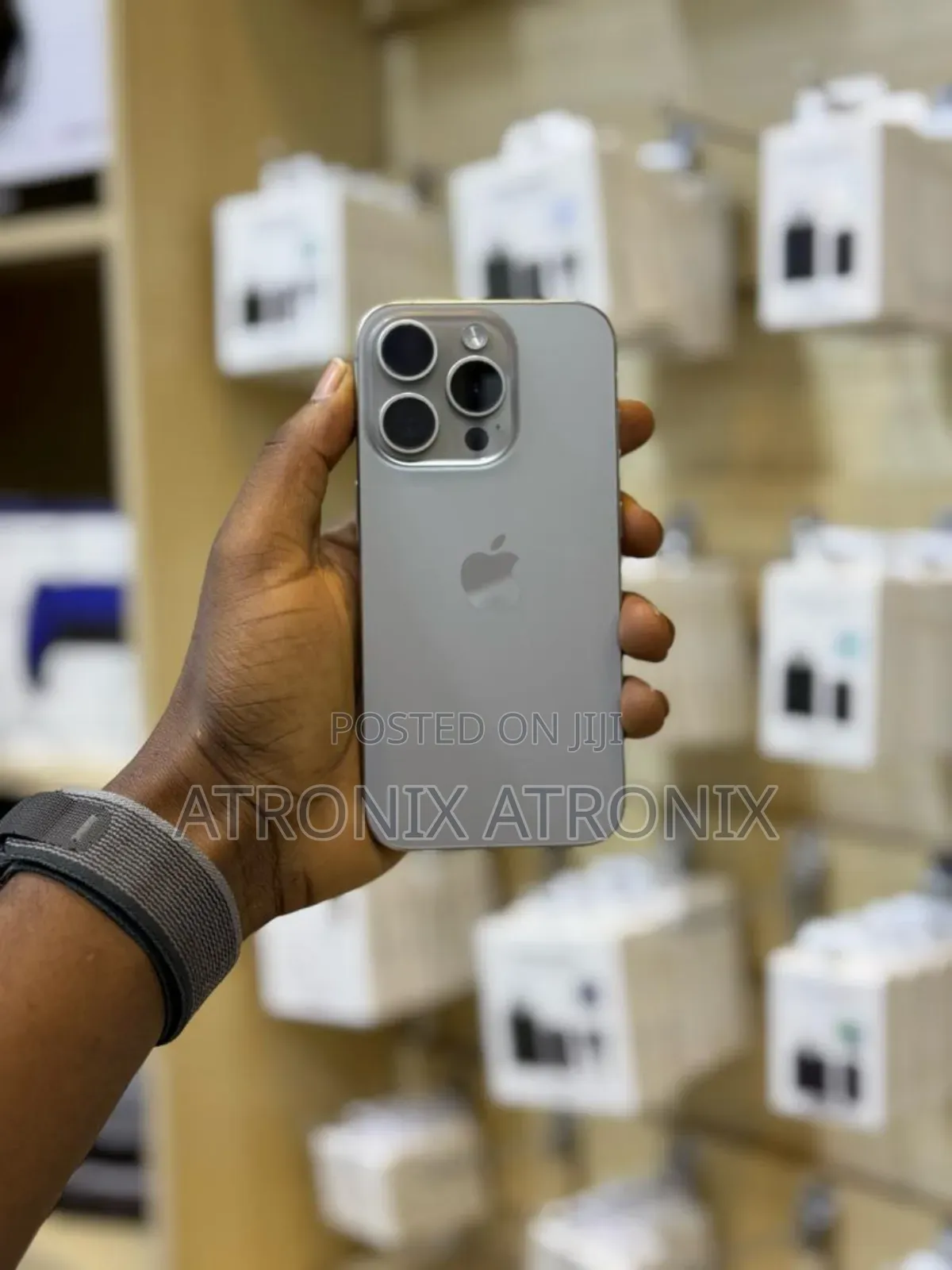 New Apple iPhone 15 Pro Max 256 GB