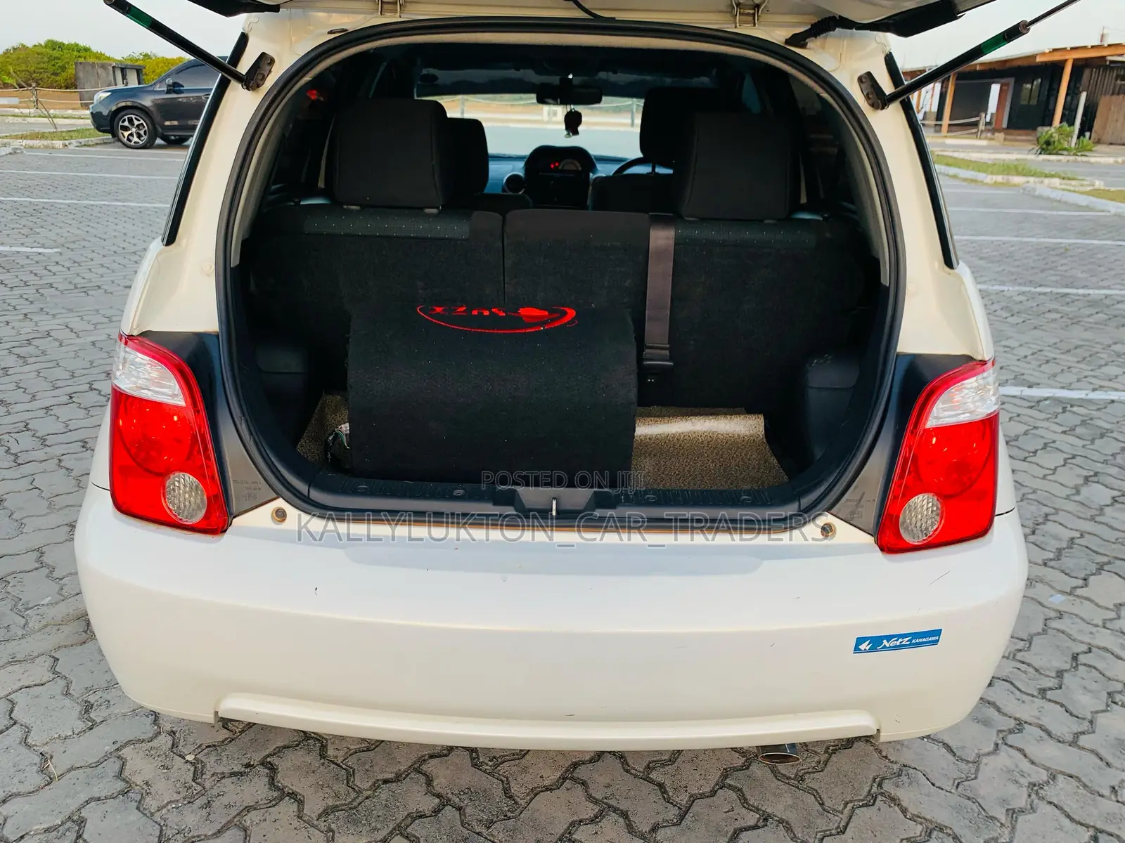Toyota IST 2005 White