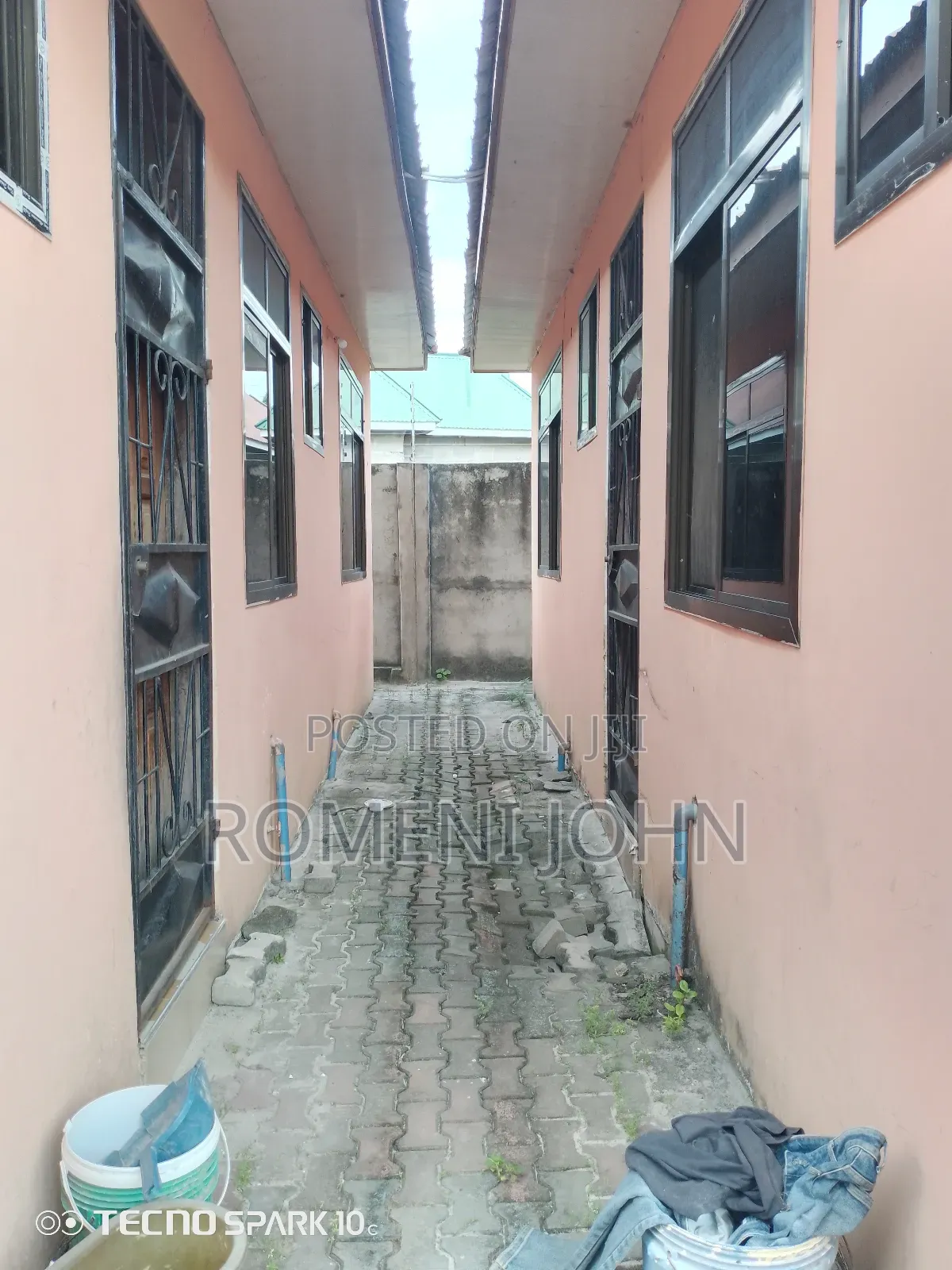 10bdrm Apartment in Tanzania Daresalaam, Ilala for sale