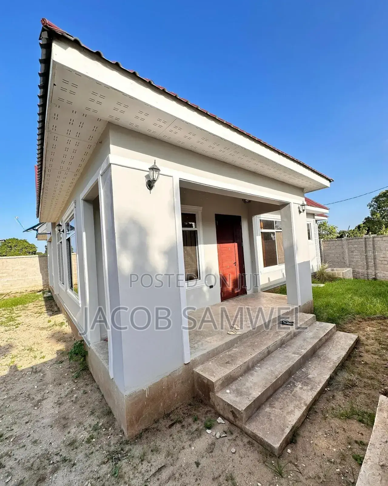3bdrm Apartment in Mbweni Kihalaka, Kinondoni for sale