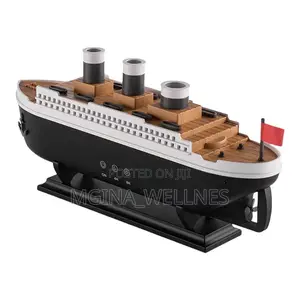 Titanic-Shaped Air Humidifier