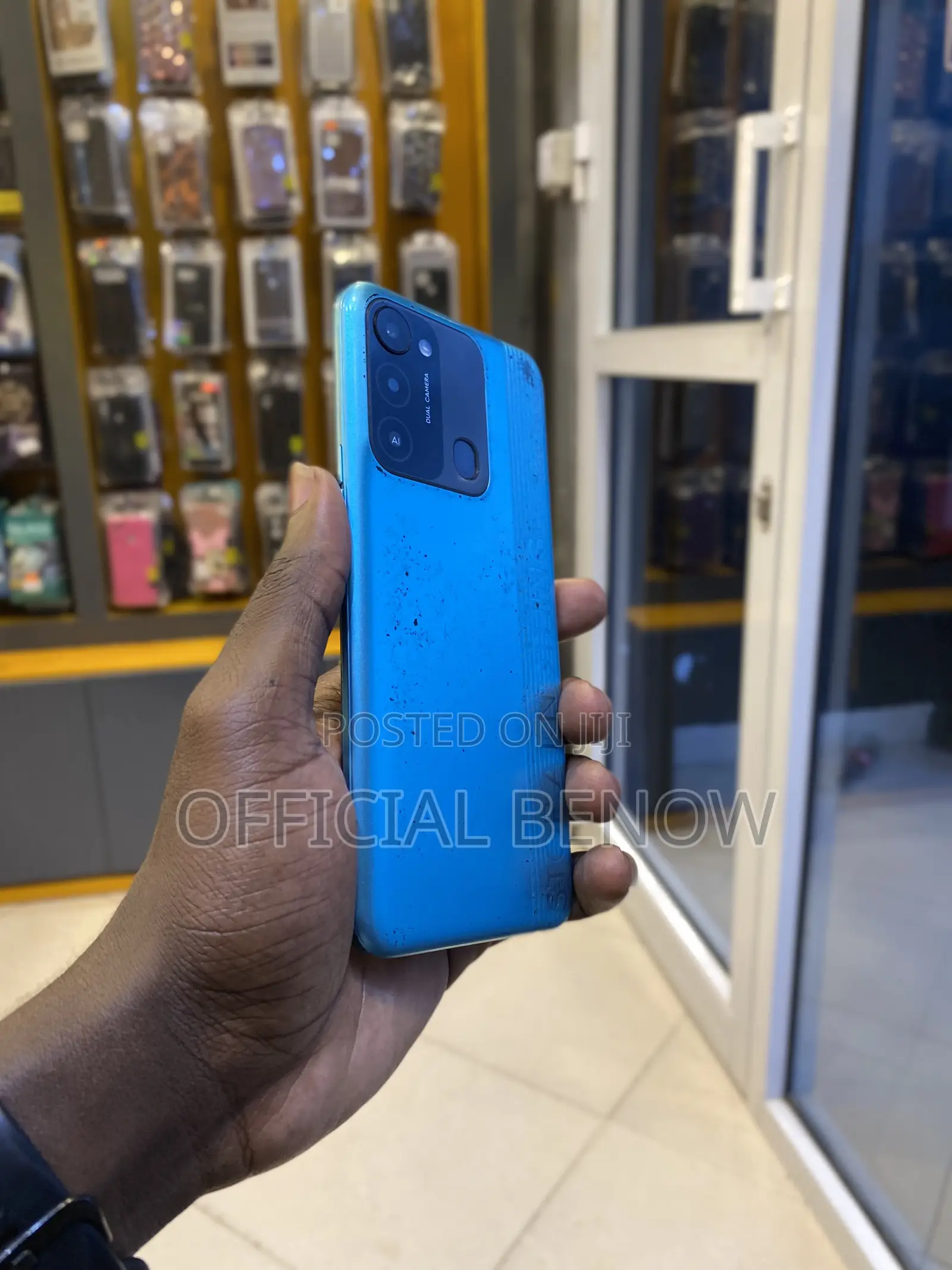 Tecno Spark 8C 64 GB Blue