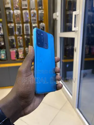 Tecno Spark 8C 64 GB Blue