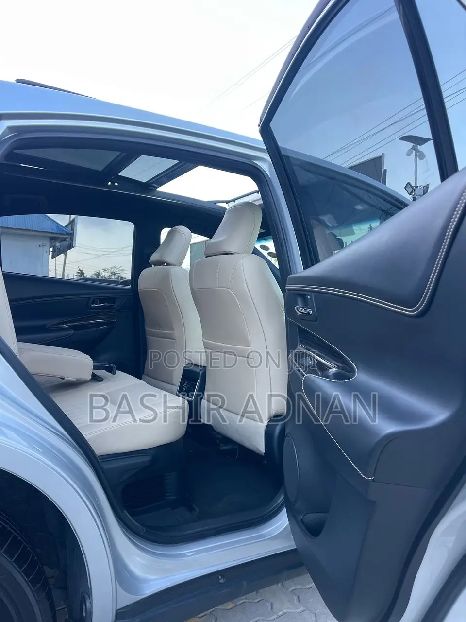 Toyota Harrier 2.0 2015 Silver