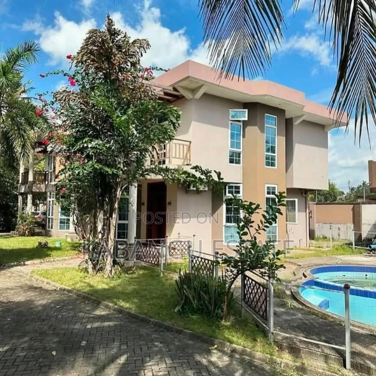 3bdrm Villa in Mbezibeach for rent
